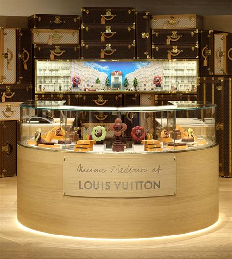 galette des rois louis vuitton|Boutique Officielle Maxime Frédéric at Louis Vuitton · Paris 1er.